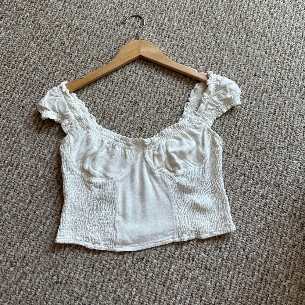 ASTR White Crop Top (Size Medium)